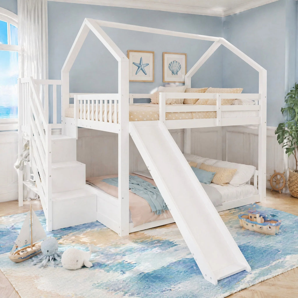 Lit toboggan cabane blanc 140x200 dans une chambre d'enfant